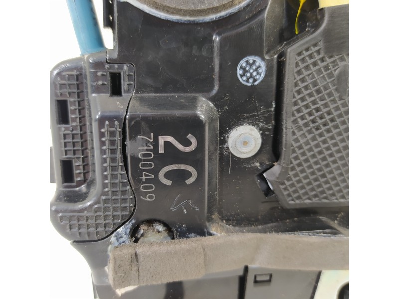 Recambio de cerradura puerta trasera derecha para toyota rav 4 (a3) executive referencia OEM IAM 7100409  