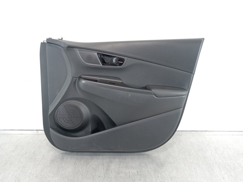 Recambio de guarnecido puerta delantera derecha para hyundai kona klass hybrid 2wd referencia OEM IAM 82380J9000  
