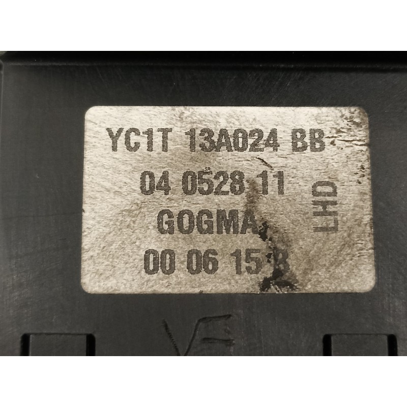 Recambio de mando luces para ford transit mod. 2000 combi 2.4 tde cat referencia OEM IAM YC1T13A024BB  