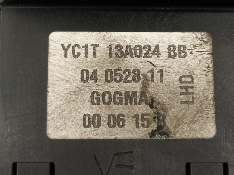 Recambio de mando luces para ford transit mod. 2000 combi 2.4 tde cat referencia OEM IAM YC1T13A024BB  