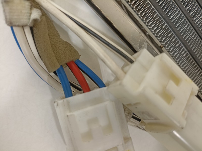 Recambio de resistencia calefaccion para toyota rav 4 (a3) executive referencia OEM IAM 07T152K0553  