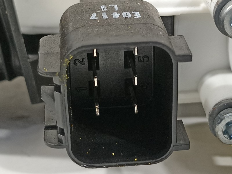 Recambio de elevalunas delantero derecho para jaguar xe portfolio referencia OEM IAM GX7323200AF  