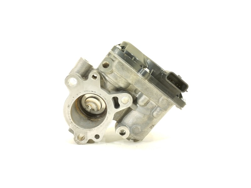Recambio de valvula egr para renault megane iv sport tourer referencia OEM IAM 147100361R  