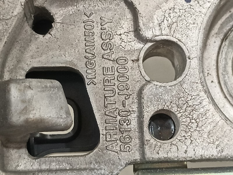 Recambio de volante para hyundai kona klass hybrid 2wd referencia OEM IAM 56130J9000 96720J9620TMT 