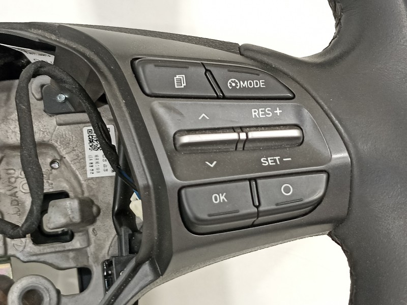 Recambio de volante para hyundai kona klass hybrid 2wd referencia OEM IAM 56130J9000 96720J9620TMT 