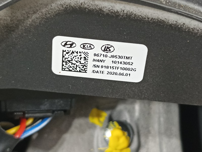 Recambio de volante para hyundai kona klass hybrid 2wd referencia OEM IAM 56130J9000 96720J9620TMT 