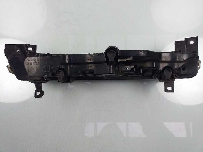 Recambio de piloto delantero derecho para citroën c4 grand picasso millenium referencia OEM IAM 1775002 17784902 