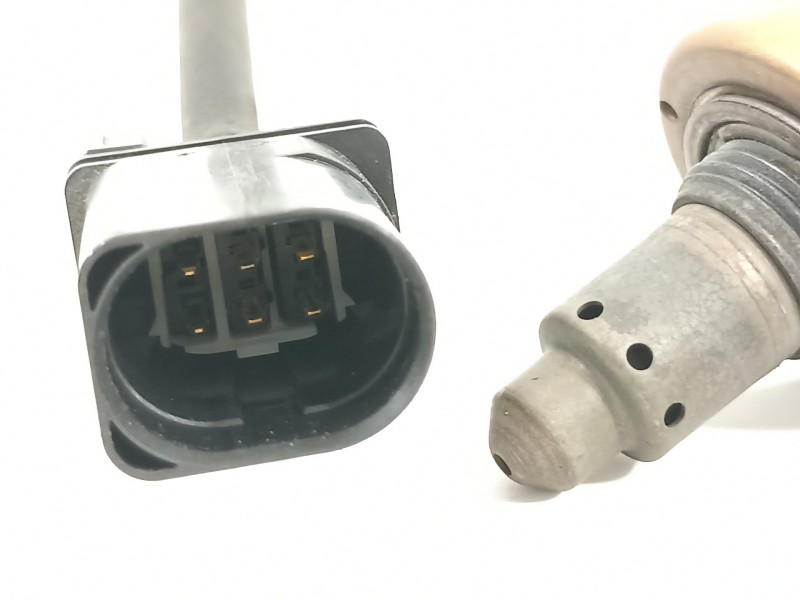 Recambio de sonda lambda para hyundai kona klass hybrid 2wd referencia OEM IAM 3921003130  