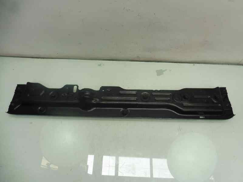 Recambio de travesaño inferior para citroën c-elysée exclusive referencia OEM IAM 756322B02  