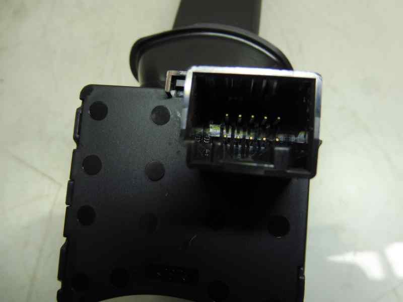 Recambio de mando limpia para chevrolet cruze ls referencia OEM IAM 13243595  