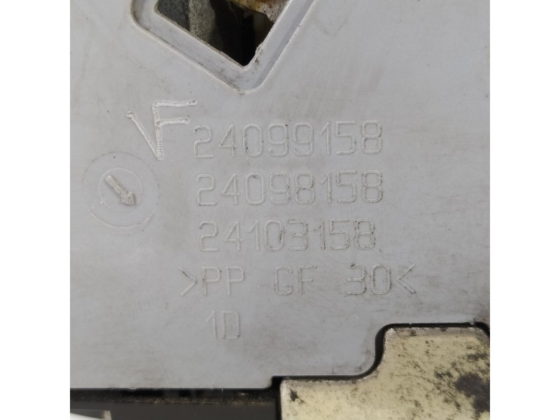 Recambio de cerradura puerta trasera derecha para citroën c4 grand picasso millenium referencia OEM IAM 24099158 24103158 240998