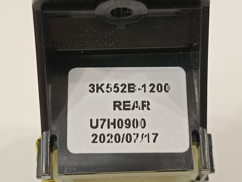 Recambio de mando elevalunas delantero derecho para hyundai kona klass hybrid 2wd referencia OEM IAM 3K552B1200  