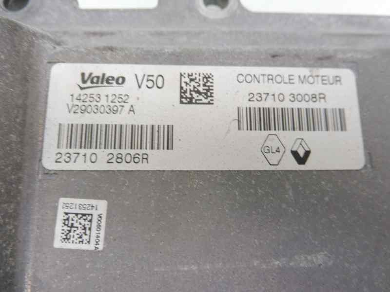 Recambio de centralita motor uce para dacia sandero stepway referencia OEM IAM 237103008R 142531252 