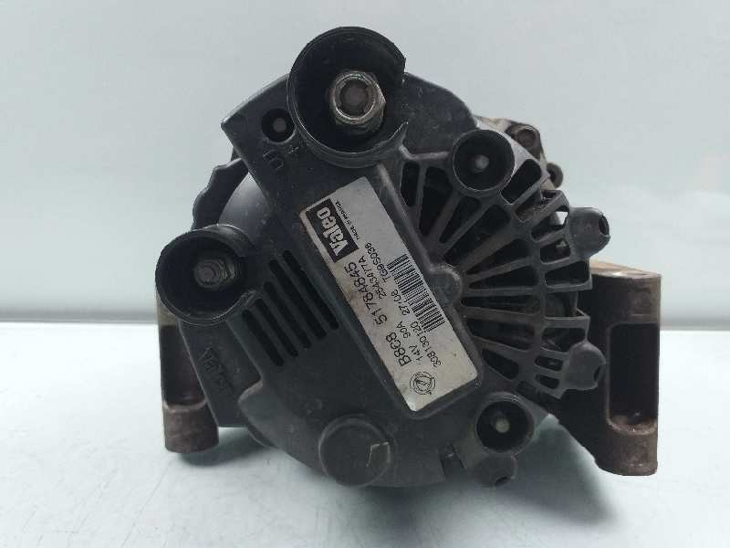 Recambio de alternador para fiat fiorino básico familiar referencia OEM IAM 51784845 2543477A TG9S036