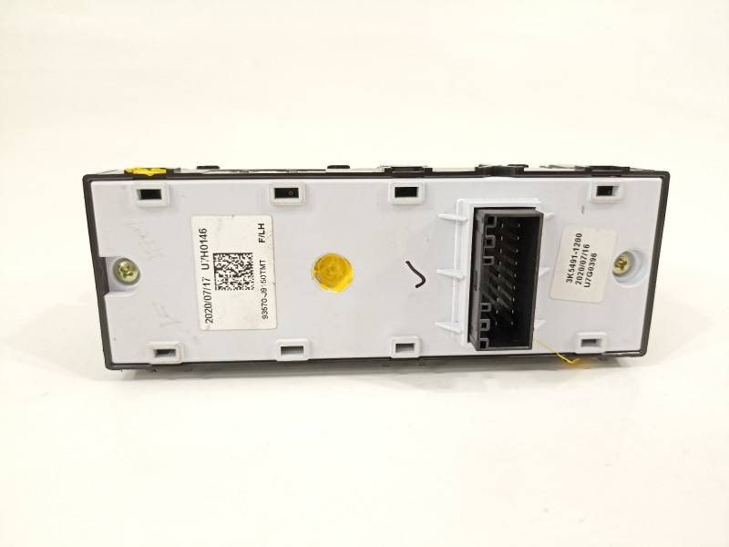 Recambio de mando elevalunas delantero izquierdo para hyundai kona klass hybrid 2wd referencia OEM IAM 93570J9150TMT  