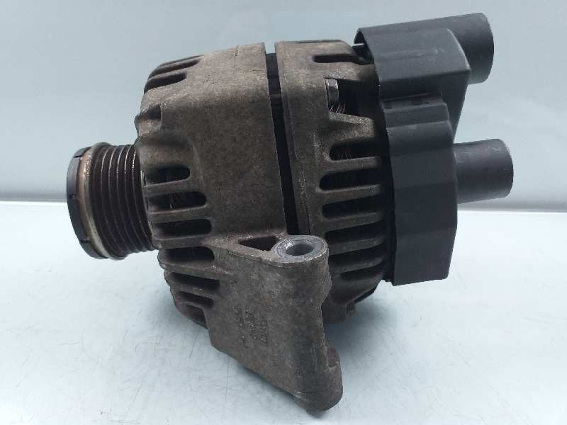 Recambio de alternador para fiat fiorino básico familiar referencia OEM IAM 51784845 2543477A TG9S036