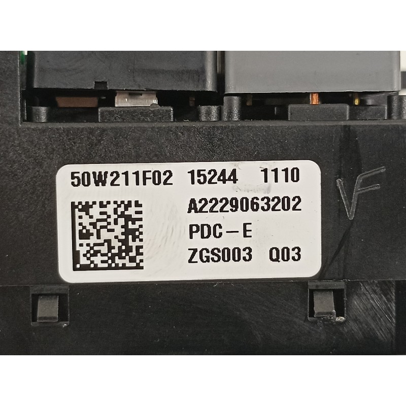 Recambio de caja reles / fusibles para mercedes-benz clase c (w205) familiar c 220 t cdi bluetec edition 1 (205.204) referencia 