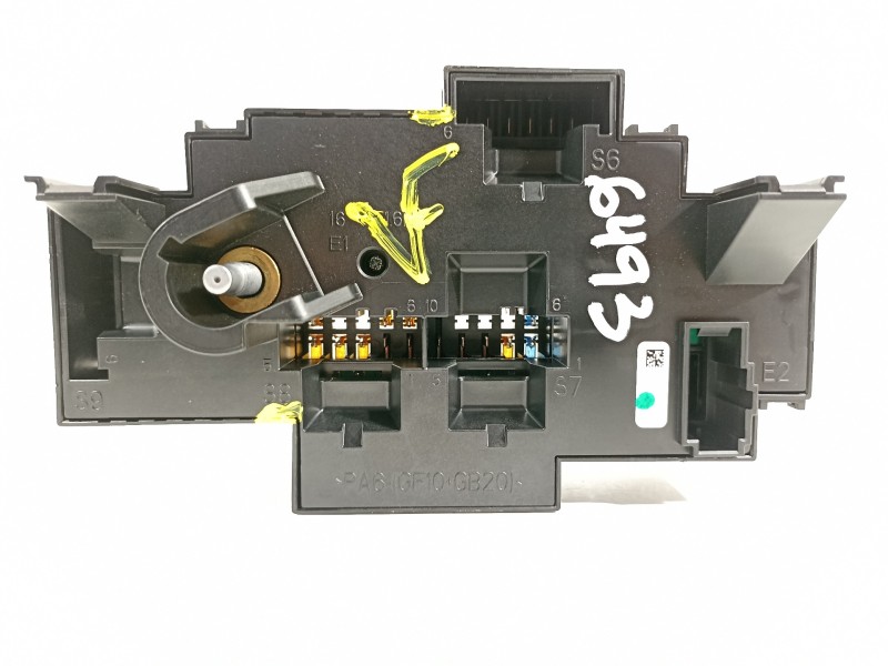 Recambio de caja reles / fusibles para mercedes-benz clase c (w205) familiar c 220 t cdi bluetec edition 1 (205.204) referencia 