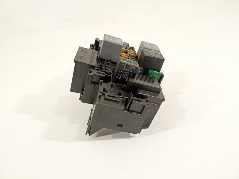 Recambio de caja reles / fusibles para mercedes-benz clase c (w205) familiar c 220 t cdi bluetec edition 1 (205.204) referencia 