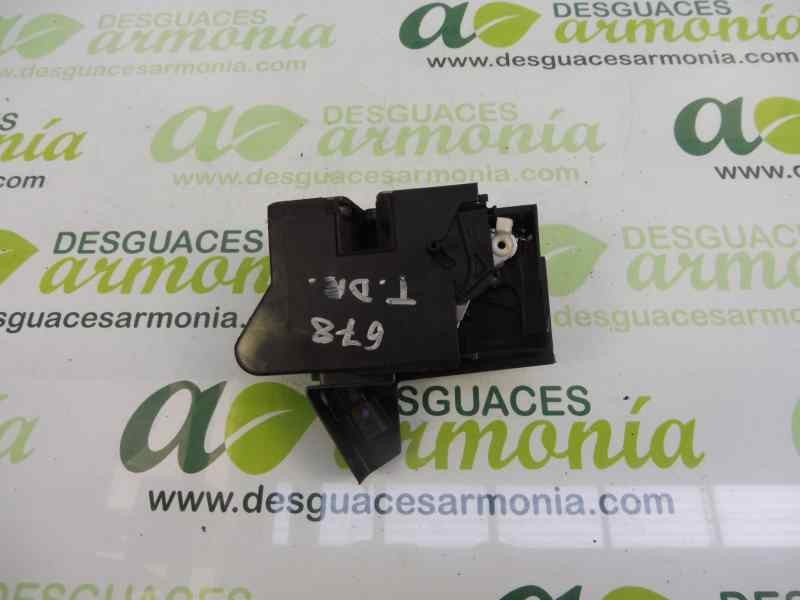 Recambio de cerradura puerta trasera derecha para dacia sandero stepway referencia OEM IAM 825022281RD  