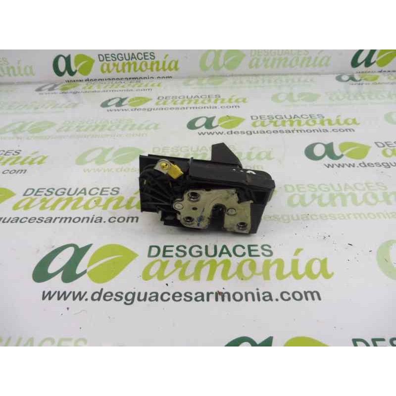 Recambio de cerradura puerta trasera izquierda para dacia sandero stepway referencia OEM IAM 825033585RD  