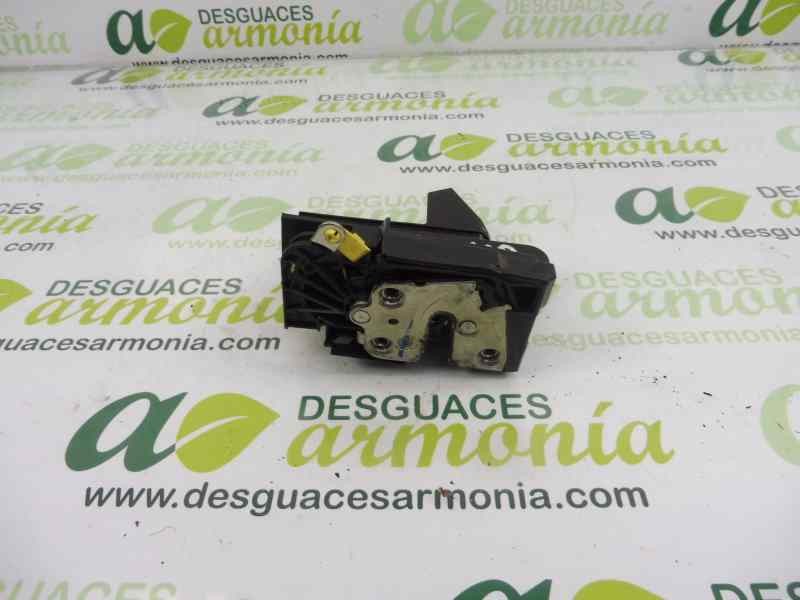 Recambio de cerradura puerta trasera izquierda para dacia sandero stepway referencia OEM IAM 825033585RD  