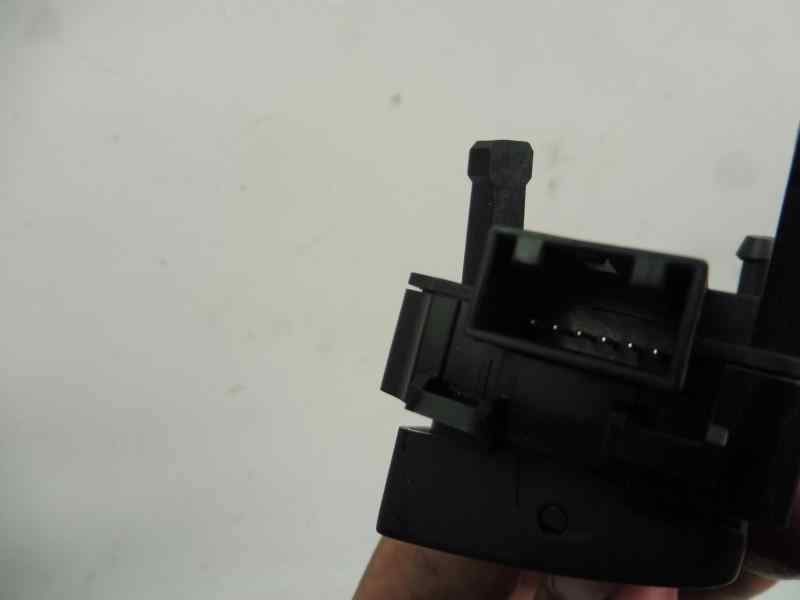 Recambio de mando volante para chevrolet cruze ls referencia OEM IAM 13292667  