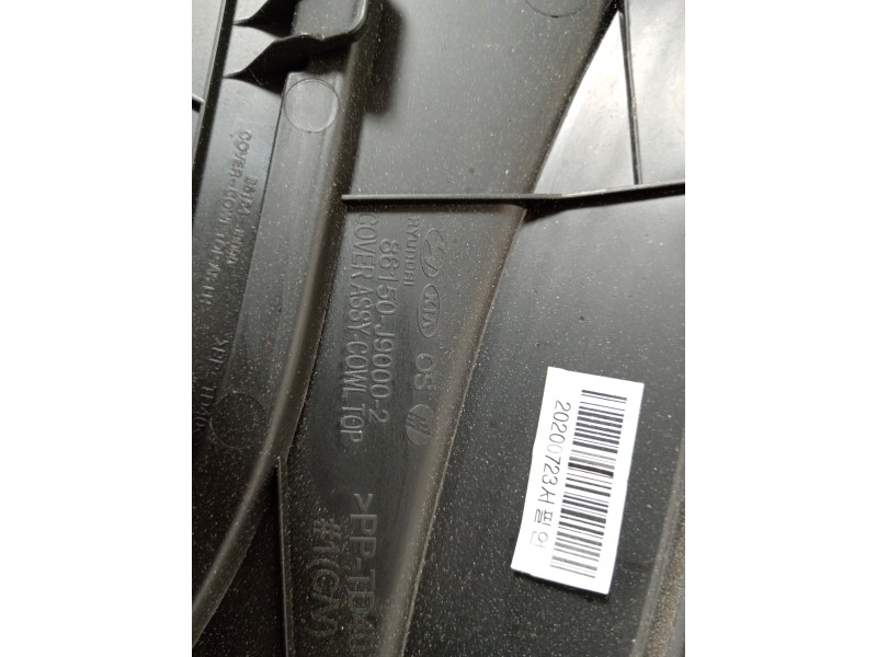 Recambio de torpedo para hyundai kona klass hybrid 2wd referencia OEM IAM 86150J9000  