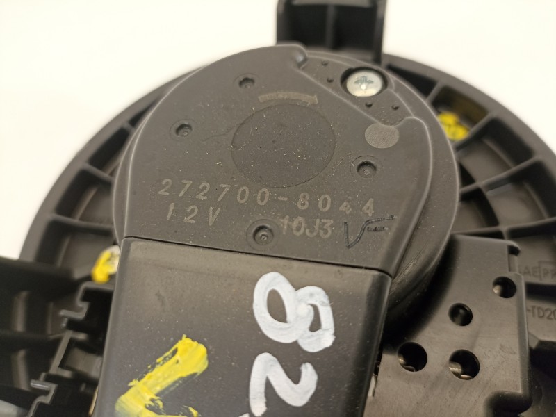 Recambio de ventilador calefaccion para toyota rav 4 (a3) executive referencia OEM IAM 2727008044  