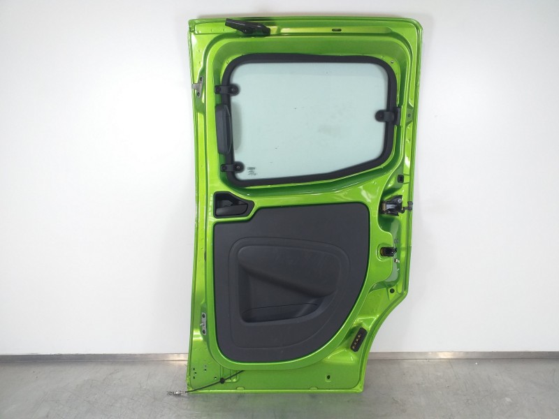 Recambio de puerta lateral corredera derecha para fiat fiorino básico familiar referencia OEM IAM   