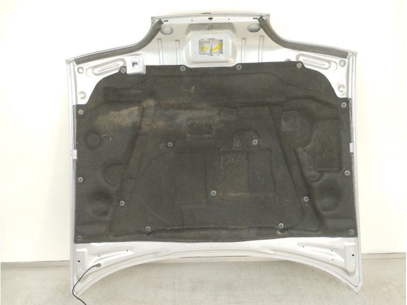 Recambio de capot para ford sierra berlina ghia referencia OEM IAM   