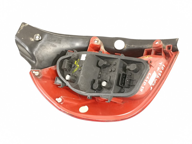 Recambio de piloto trasero derecho para renault clio iii emotion referencia OEM IAM 8200459960  