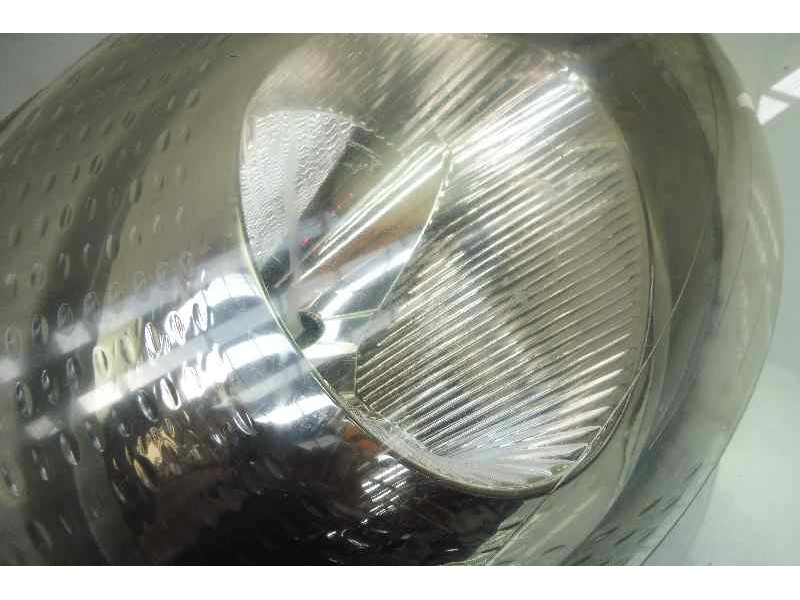 Recambio de faro derecho para renault trafic caja cerrada (ab 4.01) 2.5 dci diesel cat referencia OEM IAM   