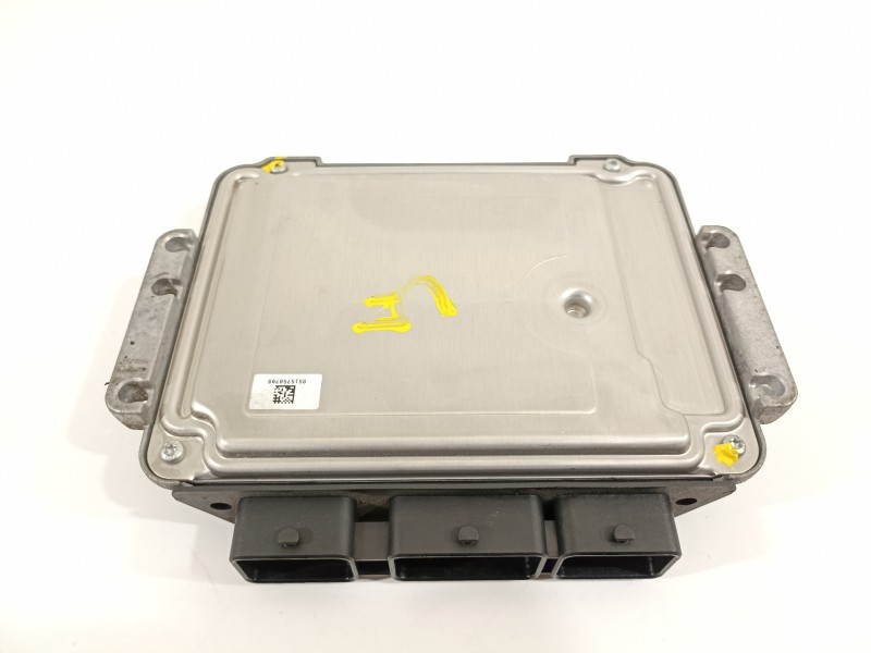 Recambio de centralita motor uce para peugeot 5008 sport pack referencia OEM IAM 966986680 9653958980 0281013334