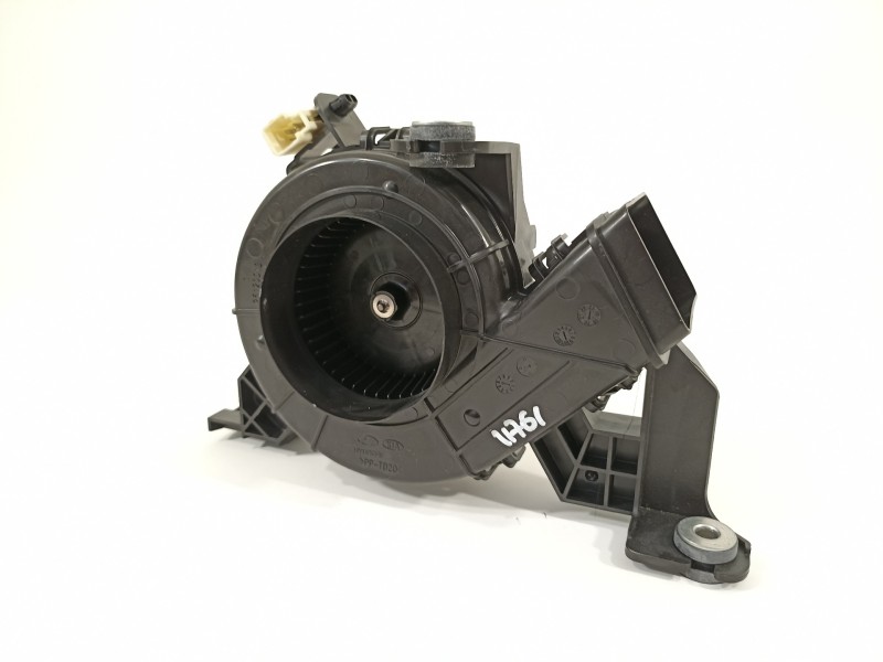 Recambio de ventilador calefaccion para hyundai kona klass hybrid 2wd referencia OEM IAM 37580CM000  