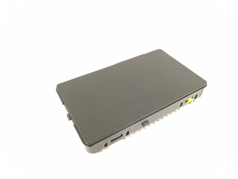 Recambio de no identificado para hyundai kona klass hybrid 2wd referencia OEM IAM 95560CM000  