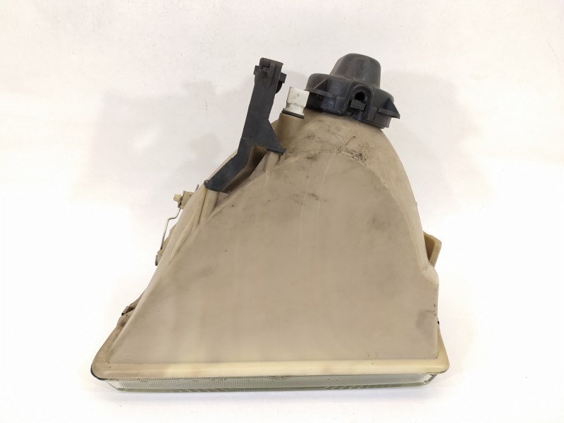 Recambio de faro derecho para peugeot 309 básico referencia OEM IAM 082609 67522245 