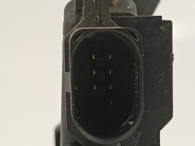 Recambio de cerradura puerta trasera derecha para audi a4 avant (8e) 1.9 tdi (96kw) referencia OEM IAM 8E0839016C  