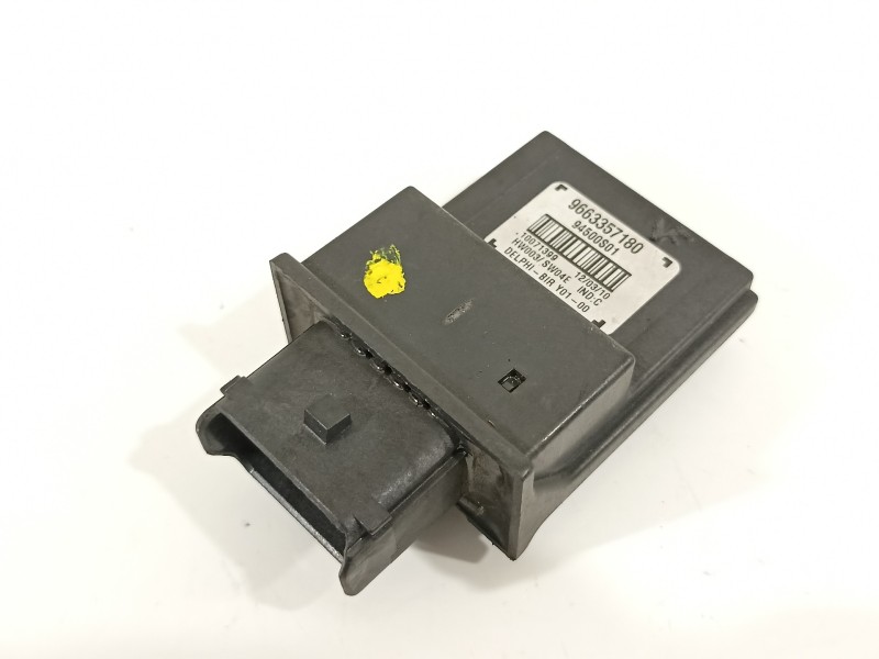 Recambio de modulo electronico para peugeot 5008 sport pack referencia OEM IAM 9663357180 94500S01 