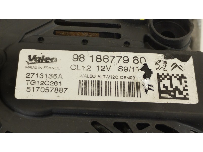 Recambio de alternador para peugeot 208 access referencia OEM IAM 9818677980 2713135A TG12C261