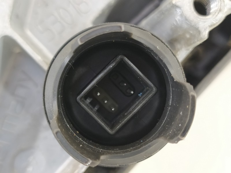 Recambio de retrovisor derecho para bmw serie 1 berlina (e81/e87) 120d referencia OEM IAM 51167268124  