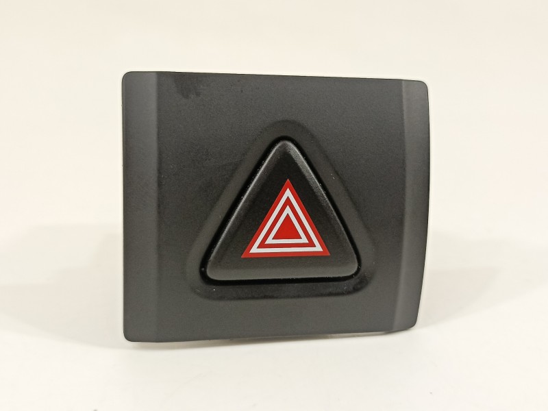 Recambio de warning para hyundai kona klass hybrid 2wd referencia OEM IAM 93790J9000  