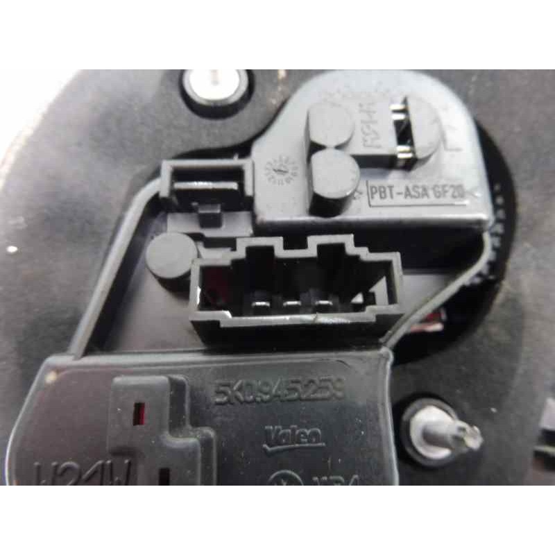 Recambio de piloto trasero izquierdo en porton para volkswagen golf vi (5k1) advance bluemotion referencia OEM IAM 5K0945093G  