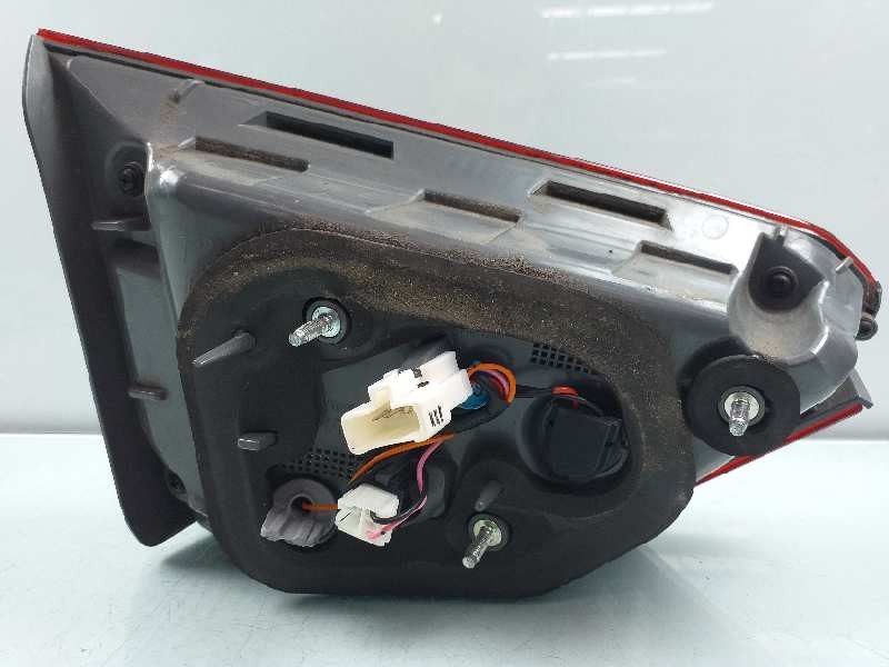 Recambio de piloto trasero derecho en porton para hyundai i40 cw tecno blue referencia OEM IAM 924043Z5  