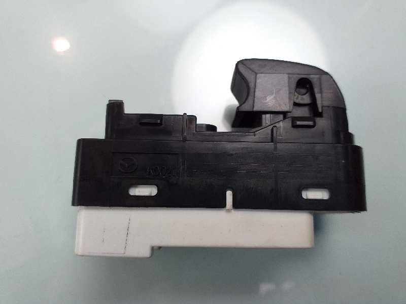 Recambio de mando elevalunas trasero izquierdo para mazda 3 lim. (bl) active referencia OEM IAM BBP366380A 5AA710EA03 
