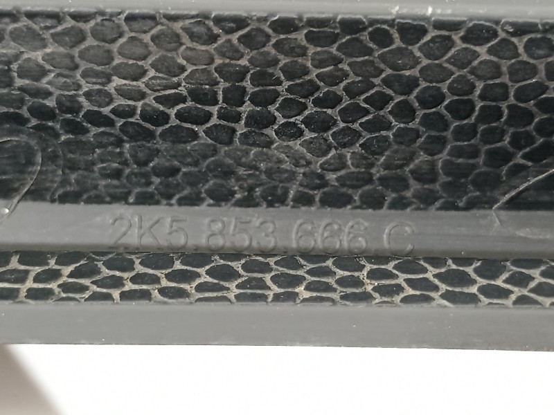 Recambio de rejilla paragolpes derecha para volkswagen caddy furgón/kombi furgón bluemotion referencia OEM IAM 2K5853666C  