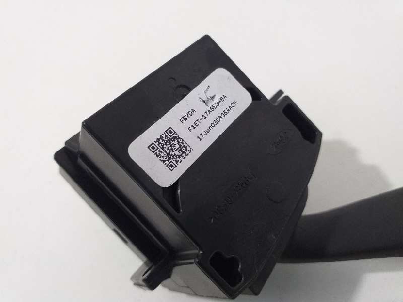 Recambio de mando limpia para ford c-max (ceu) titanium referencia OEM IAM F1ET17A553BA  