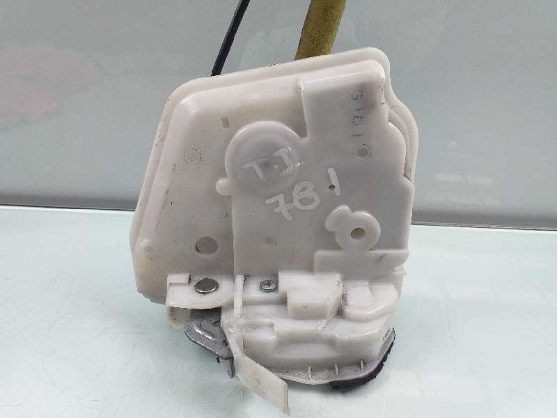 Recambio de cerradura puerta trasera izquierda para mazda 3 lim. (bl) active referencia OEM IAM   