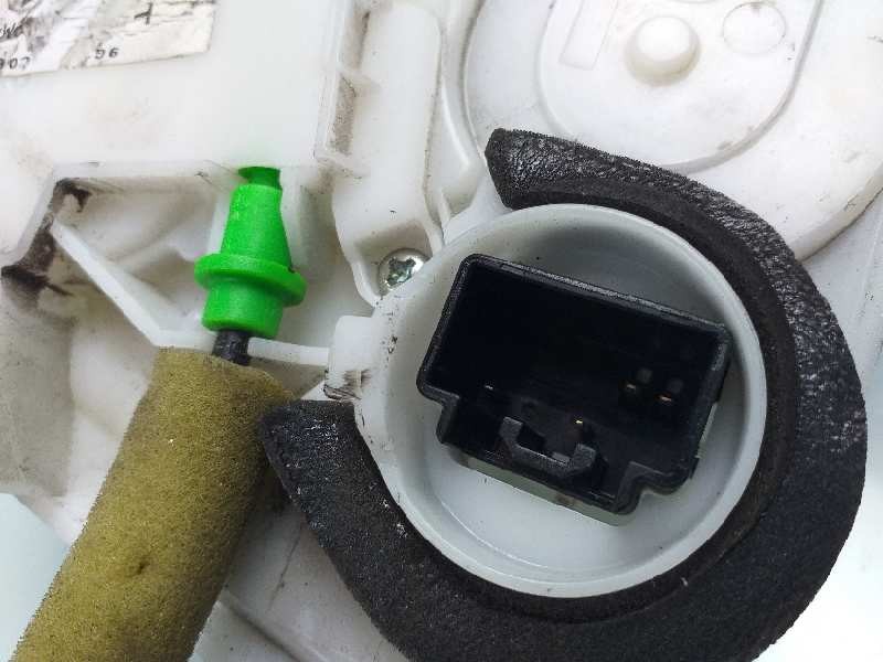 Recambio de cerradura puerta trasera izquierda para mazda 3 lim. (bl) active referencia OEM IAM   