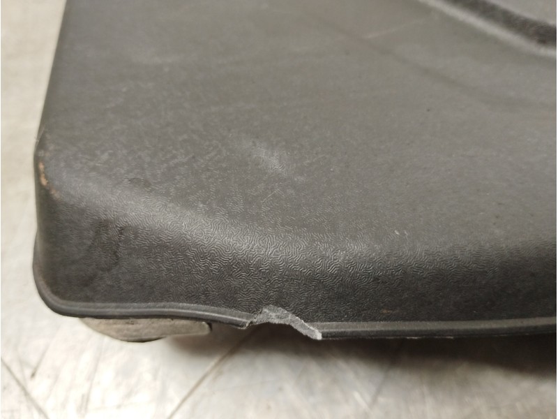 Recambio de tapa motor para hyundai i40 cw tecno blue referencia OEM IAM 292402A880  